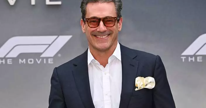 Jon Hamm comes full circle, hosting NFL Honors 15 years after attending inaugural ceremony