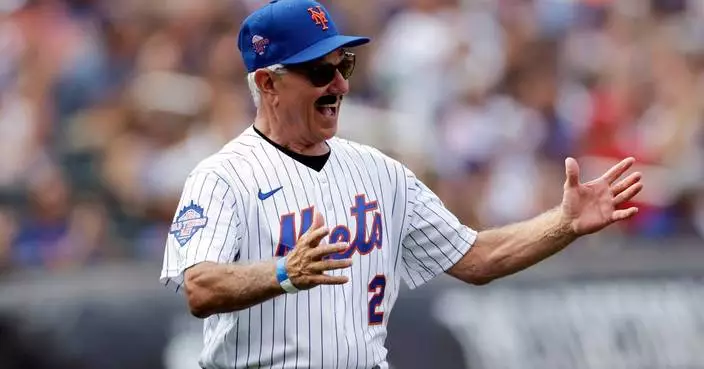 The Mets will have a Bobby Valentine Disguise Night and hand out 15,000 fake mustache-glasses