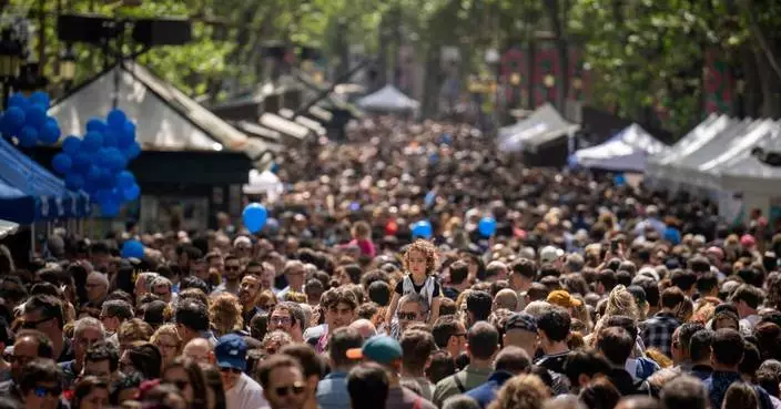 Spain sets a tourism record with 96.8 million foreign visitors in 2025