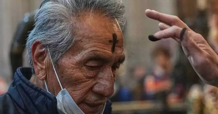 Christians mark Ash Wednesday, beginning the Lenten Season in photos