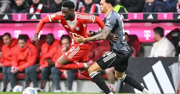Canada captain Alphonso Davies injured in Bayern win