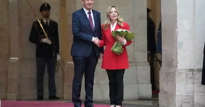 The new Czech government of populist prime minister Babiš survives parliamentary no-confidence vote