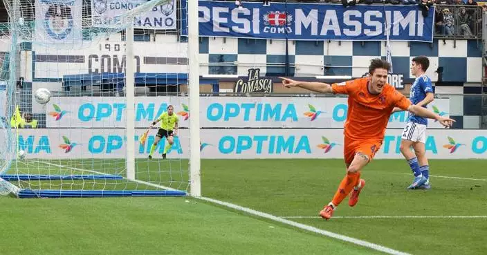 Zielinski scores last-gasp winner as Serie A leader Inter beats Juventus 3-2 to stay 8 points ahead