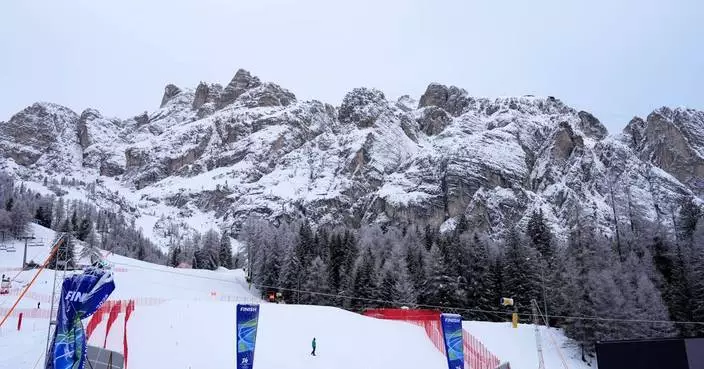 Lindsey Vonn ready for her first Olympic downhill training run to test injured left knee