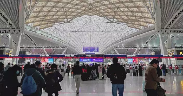 China increases transportation capacity as Spring Festival travel rush enters third day