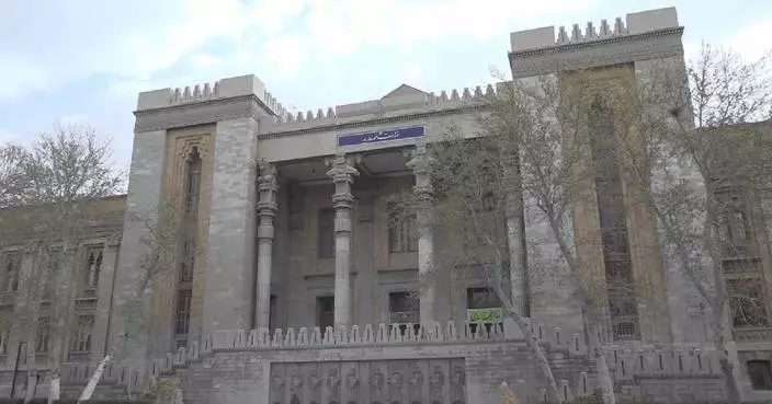 Iranian FM arrives in Oman for nuclear talks with US