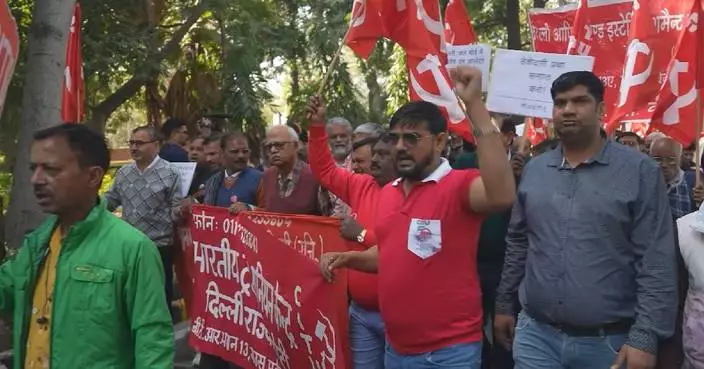 Indian farmers protest framework for interim India-US trade deal
