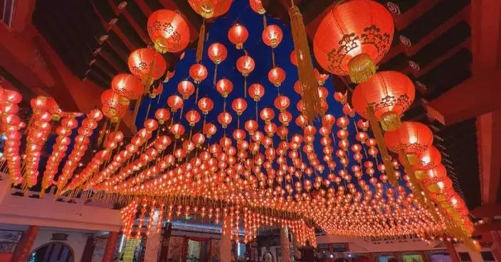 Vibrant Spring Festival celebrations light up Malaysia, Peru
