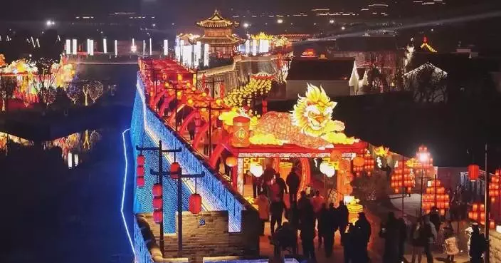 Chinese cities light up during Spring Festival