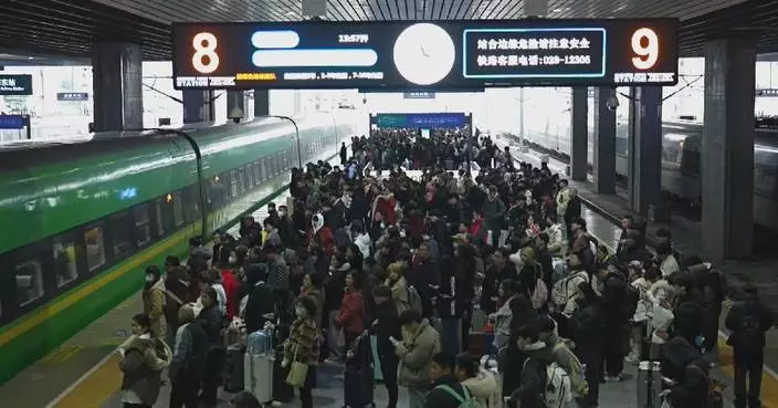 China expects record single-day passenger trips on Thursday