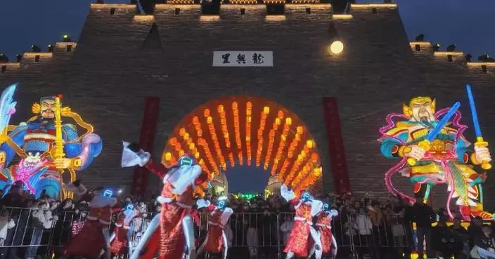 Robot performances, lantern shows add festive spirit to Chinese New Year holiday celebrations