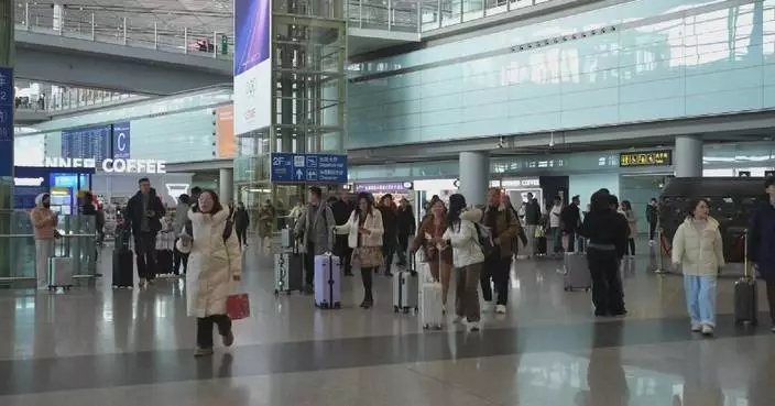 China records nearly 17.8 mln cross-border trips during Spring Festival holiday