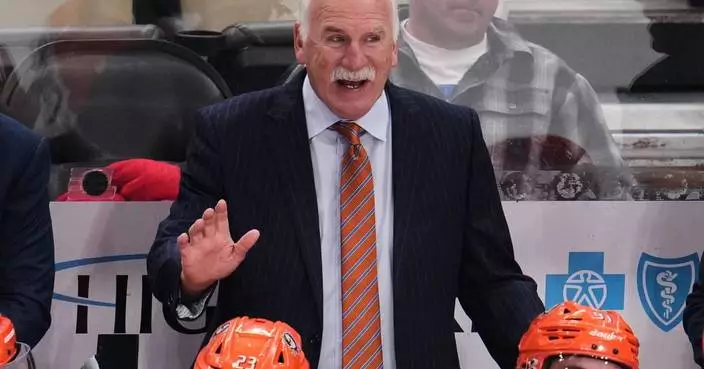 Joel Quenneville reaches 1,000 victories, joining Scotty Bowman in an elite club for NHL coaches