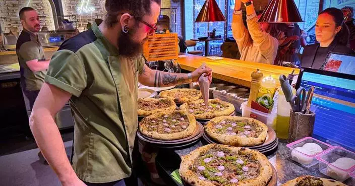 When in Rome: Budapest pizzeria offers time-travel twist with ancient Rome-inspired pie