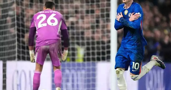 Chelsea slip up to draw 2-2 with Leeds in the Premier League