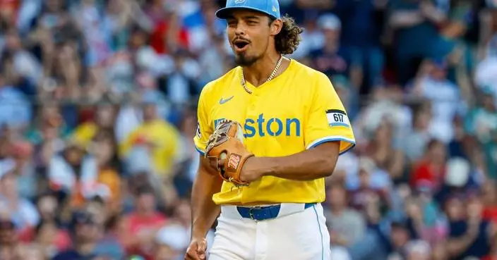 White Sox acquire right-hander Jordan Hicks from Boston for prospect Gage Ziehl