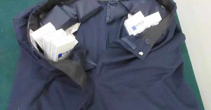 Man sentenced to four weeks in prison for smuggling duty-not-paid cigarettes into Hong Kong.