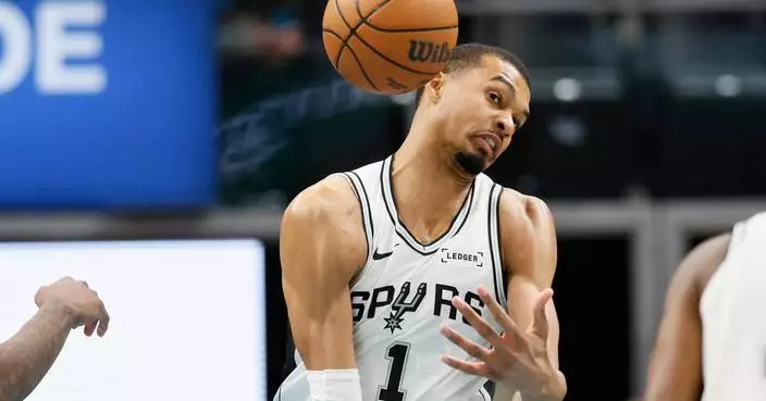 Spurs humble Pistons with 114-103 victory in potential NBA Finals preview
