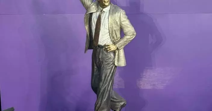 Lakers unveil statue of Pat Riley, the coaching mastermind of their 1980s Showtime era