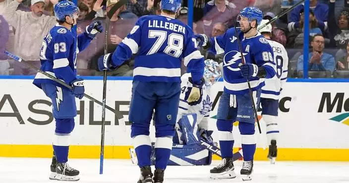 Kucherov hits 30 goals again as Lightning roll past Maple Leafs 4-2 for 6th straight win