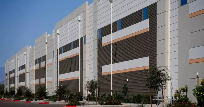 ICE begins to purchase warehouses, but some owners are backing out of deals