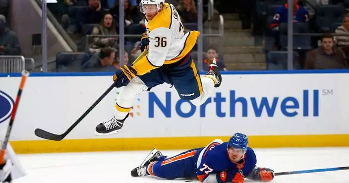 Josi's late goal lifts Predators past Islanders, 4-3