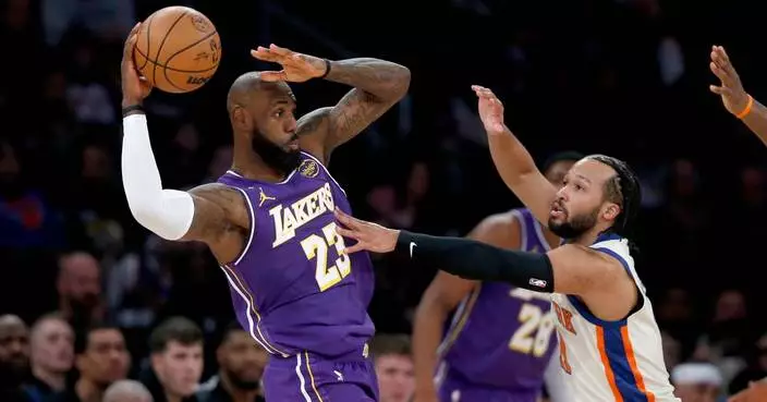 Knicks beat Lakers 112-100 to spoil LeBron James' 32nd regular-season game at Madison Square Garden