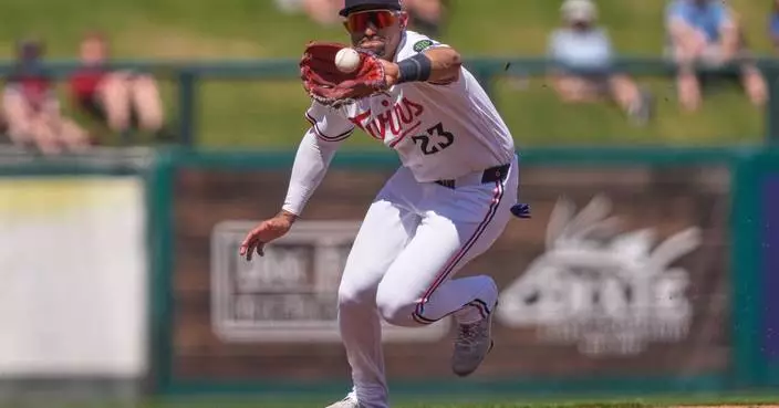 Twins scratch Lewis as a precaution with right side tightness, learn Festa won't be ready for opener