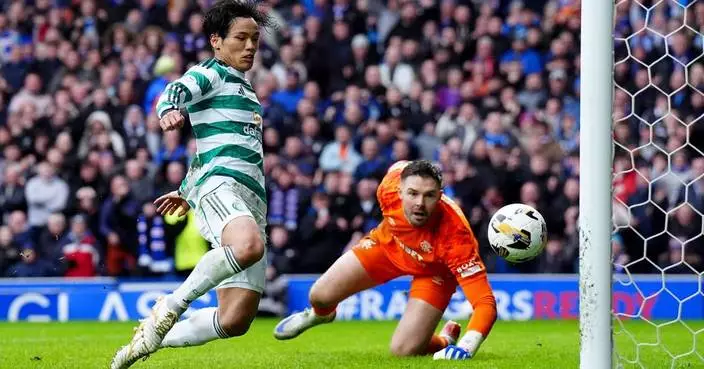 Rangers and Celtic draw 2-2 to boost Hearts' Scottish title bid