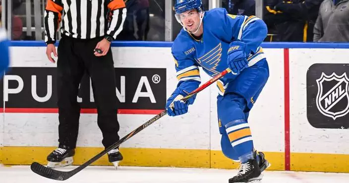 Holloway, Binnington lead Blues to 5-1 win over Maple Leafs