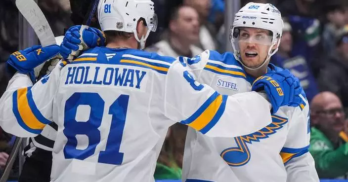 Dylan Holloway scores with 3 seconds left in OT as the Blues beat the Sharks 2-1