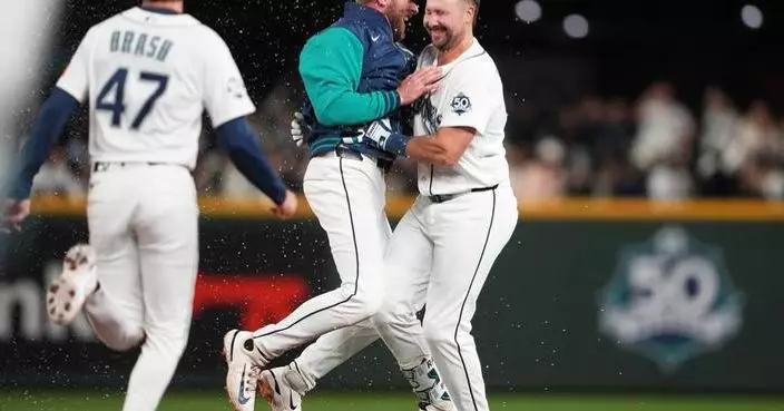 Cal Raleigh, the 2025 AL MVP runner-up, walks it off for Mariners in 2-1 win against Yankees
