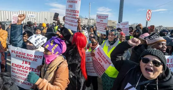 Workers’ strike at one of the largest US meatpacking plants will continue for a 3rd week
