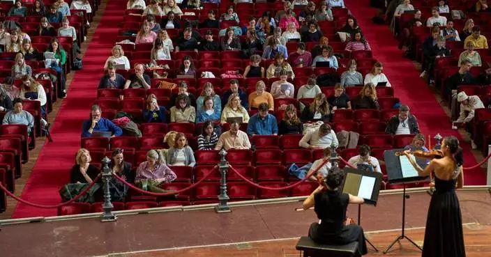 A soothing study session: Students cram in Amsterdam’s Concertgebouw as musicians play