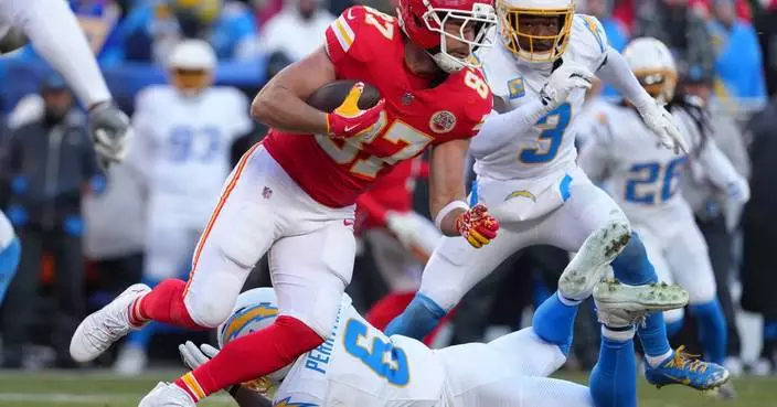 Travis Kelce returns to Kansas City Chiefs for 14th season with Patrick Mahomes and Co.
