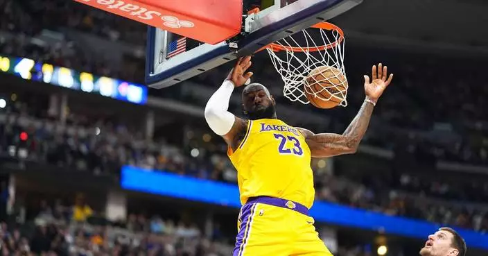 LeBron James returns for Lakers after missing past 3 games because of injuries