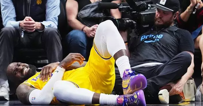 LeBron James is missing his 3rd straight game with injuries when Lakers host Timberwolves