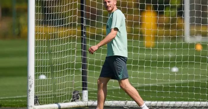 Kulusevski had a ‘small intervention’ on injured knee after seen limping in Sweden camp