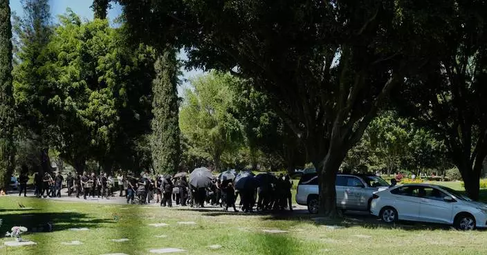 Jalisco cartel leader ‘El Mencho’ buried in a golden casket in a Guadalajara cemetery