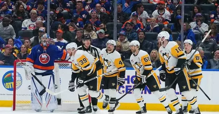 Anthony Mantha and the Penguins blitz the Islanders 8-3 to win a big game in the East playoff race