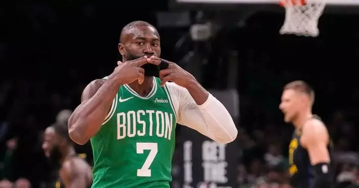 Brown scores 32, Tatum adds double-double as Celtics top Warriors 120-99