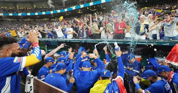Expect a festive WBC final crowd as the US plays Venezuela at an uncomfortable political moment
