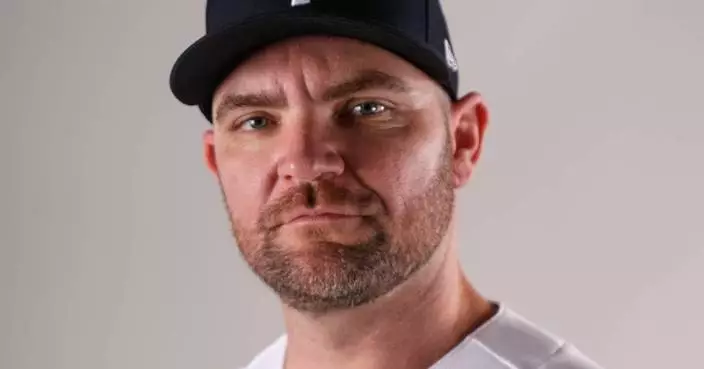 Minnesota Twins release Liam Hendriks from minor league contract