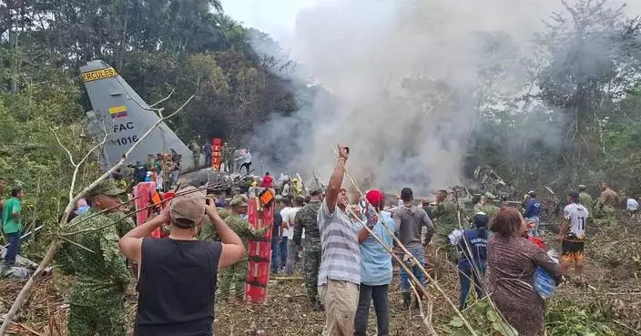 Military plane with 121 aboard crashes in Colombia, killing at least 1 and injuring 77