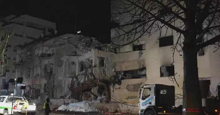 Iranian strike destroys buildings in Tel Aviv