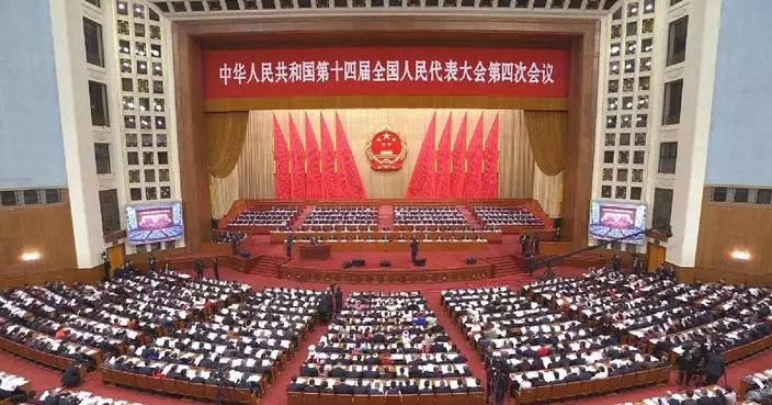 China stays committed to independent foreign policy of peace, peaceful development