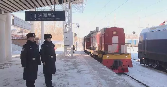 China-Russia passenger train resumes operation after 6 years