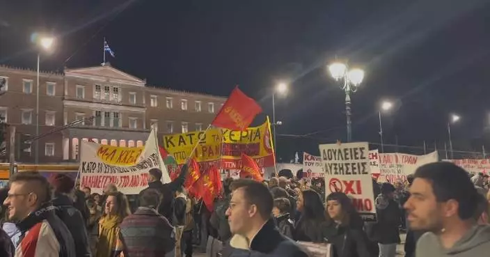 Greeks demonstrate to protest against US-Israel strikes on Iran