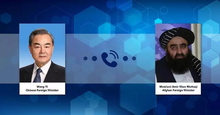 Chinese FM calls for resolving issues between Afghanistan and Pakistan through dialogue, consultation