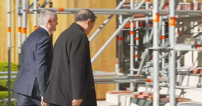 Chinese, US delegations hold economic, trade talks in Paris